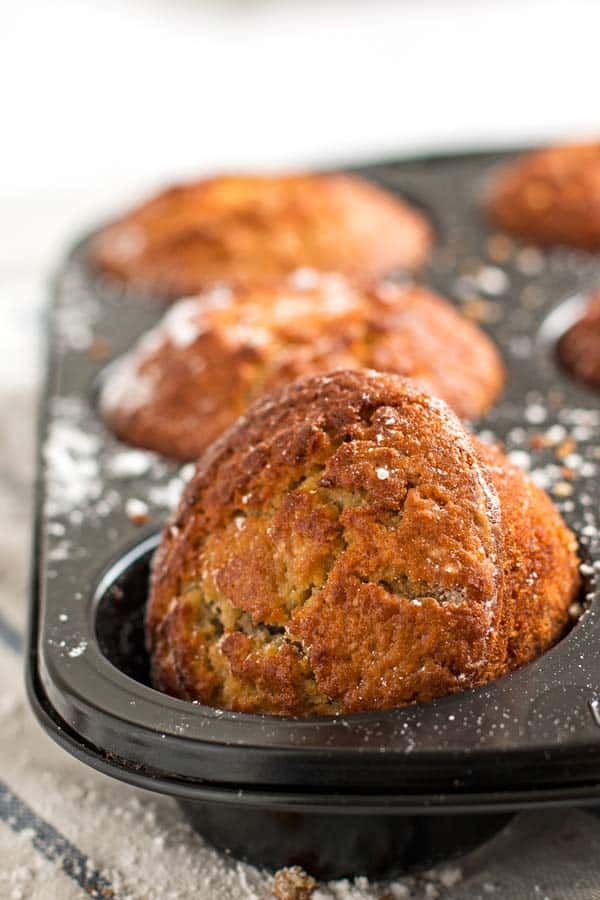 https://www.savorynothings.com/wp-content/uploads/2014/10/apple-muffins-image-2.jpg