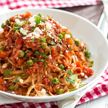 Slow Cooker Italian Sausage Pasta Sauce - Savory Nothings