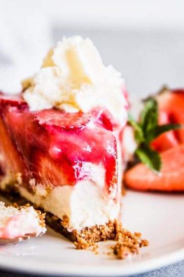 no bake strawberry cheesecake pie recipe image 12