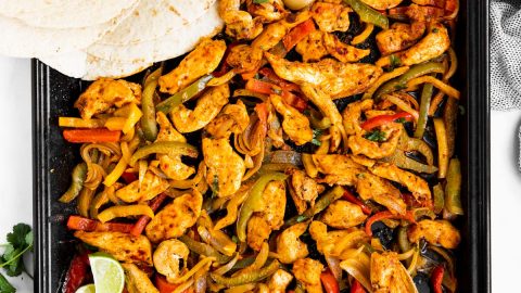 https://www.savorynothings.com/wp-content/uploads/2020/04/chicken-fajitas-image-sq-1-480x270.jpg