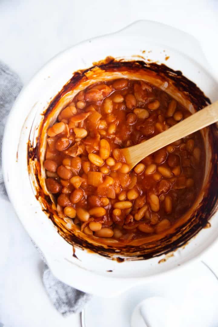 Crockpot Baked Beans With Bacon And Brown Sugar - Savory Nothings