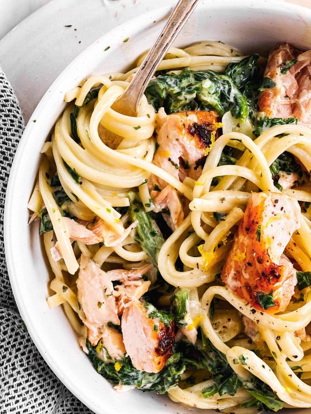 Creamy Salmon Pasta Recipe - Savory Nothings