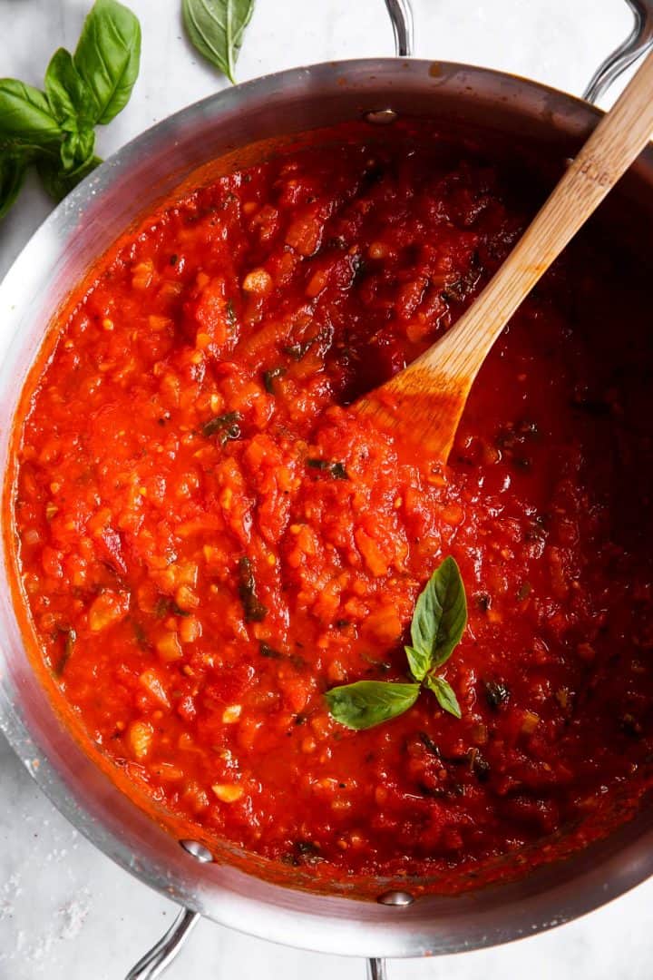 Easy Homemade Marinara Sauce Recipe - Savory Nothings