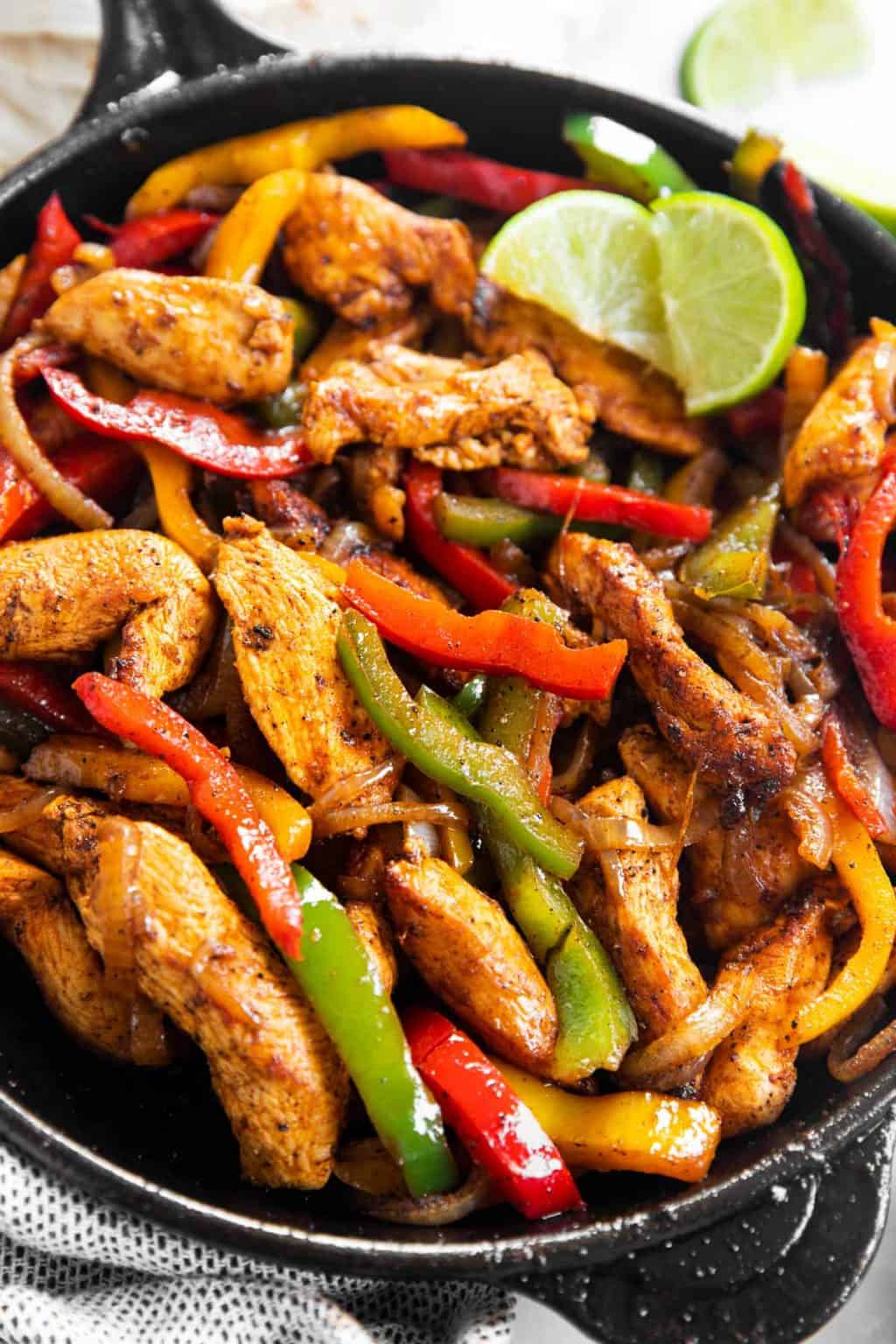 Easy Chicken Fajitas Recipe Savory Nothings