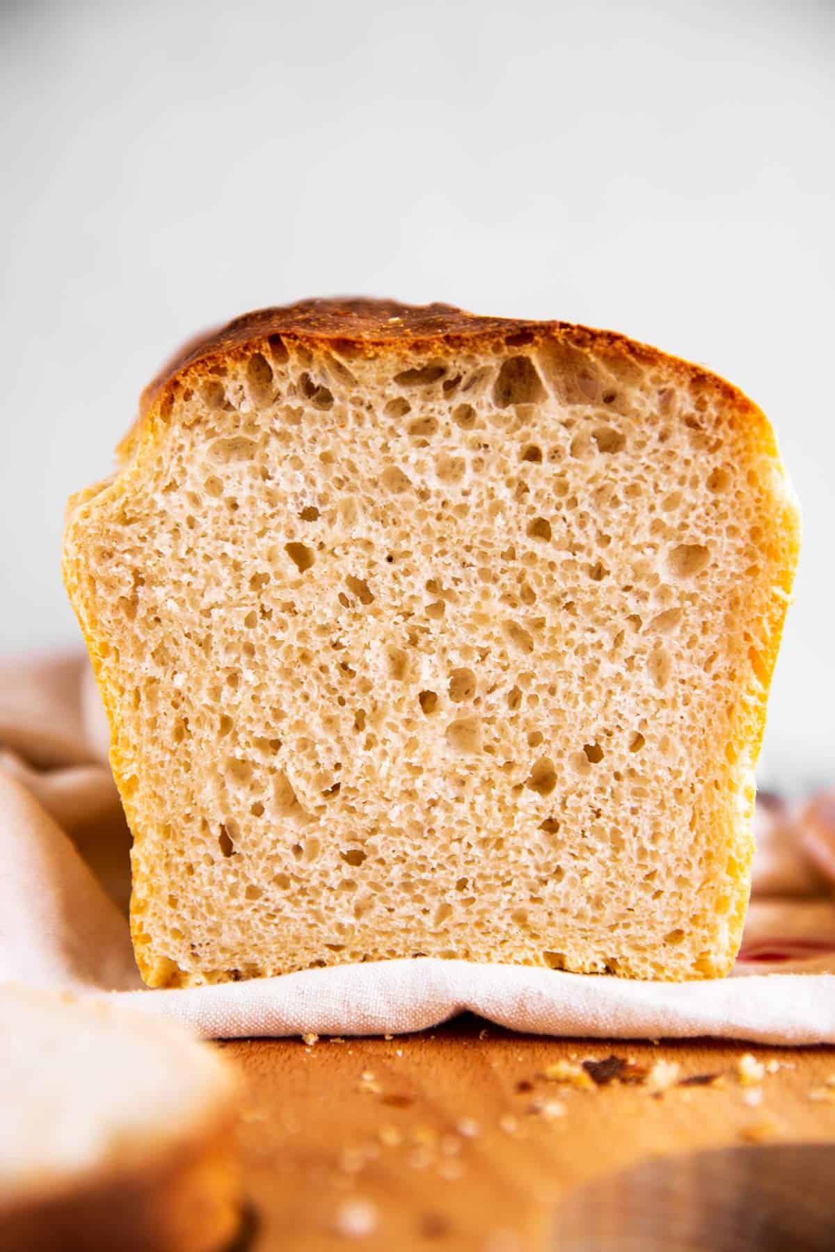 Half & Half Medium (800g) - Half and Half Bread