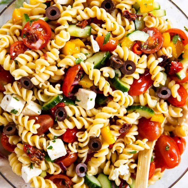 Greek Pasta Salad Recipe - Savory Nothings