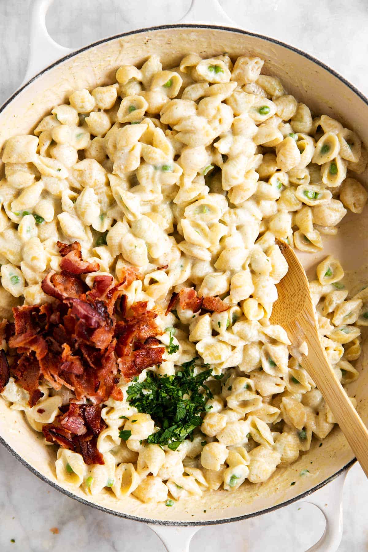 One Pot Pea and Bacon Pasta Recipe - Savory Nothings