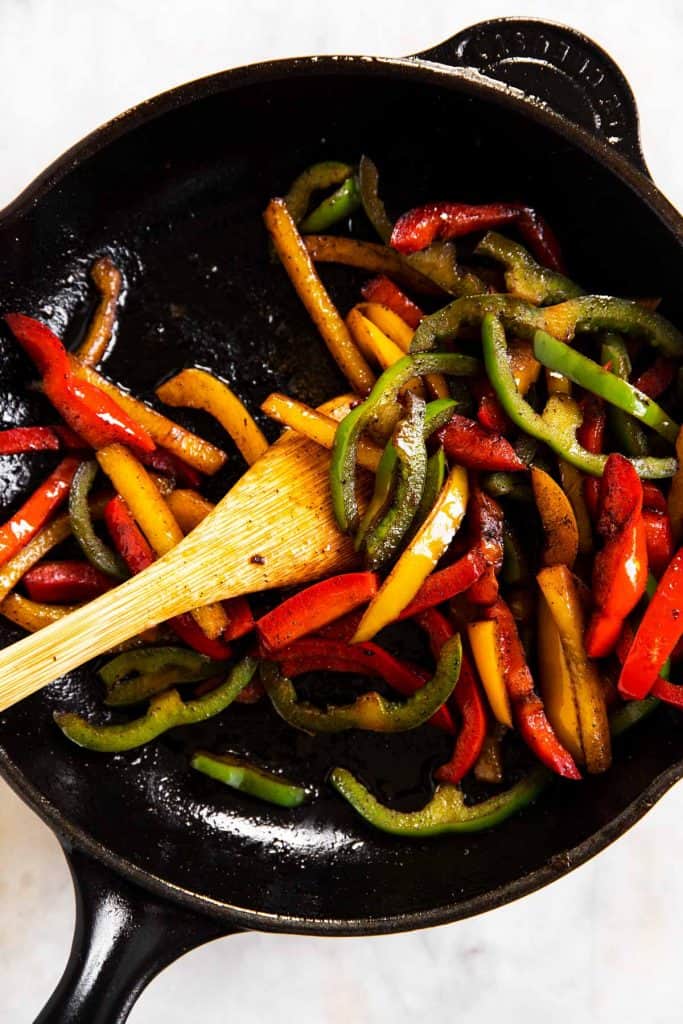 Perfect Steak Fajitas Recipe - Savory Nothings