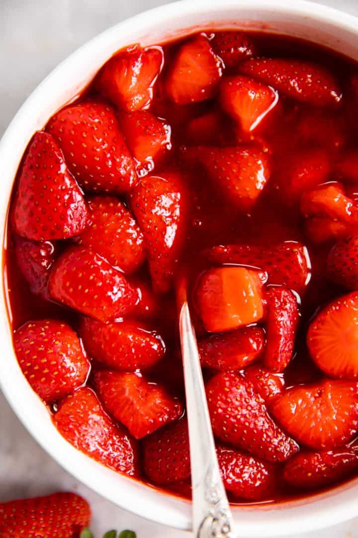 Homemade Strawberry Sauce (Strawberry Topping) Recipe - Savory Nothings