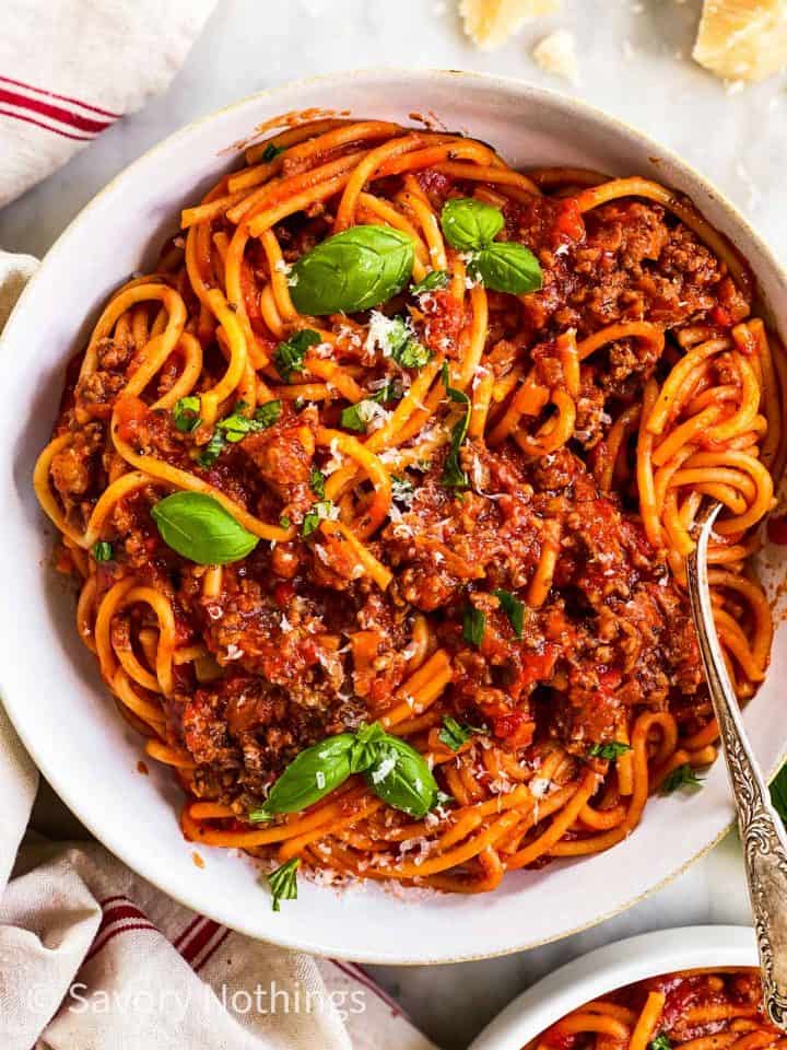 Instant Pot Spaghetti and Meat Sauce Recipe - Savory Nothings