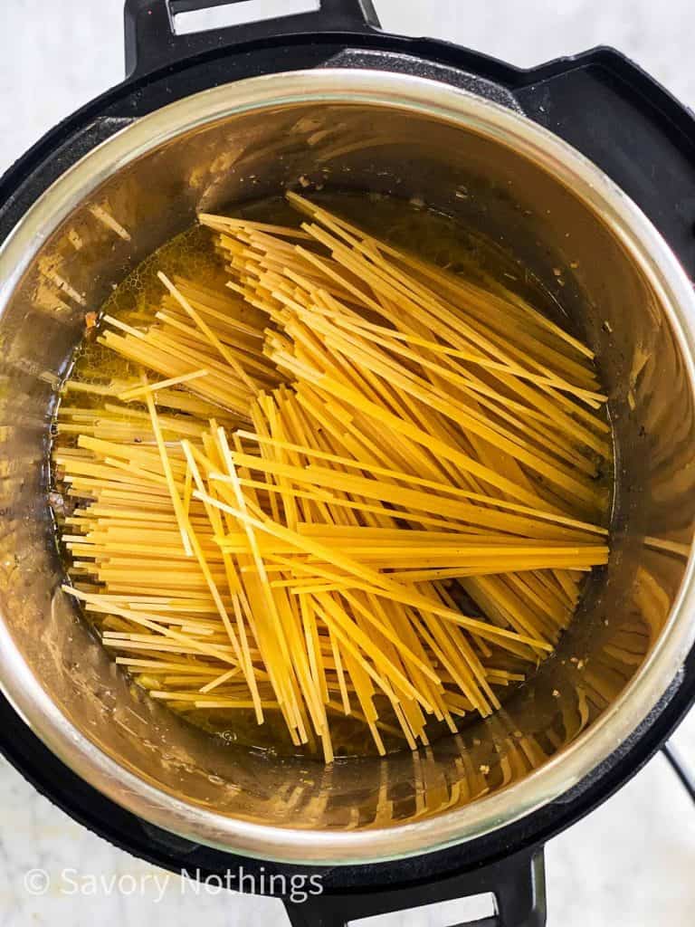 Instant Pot Spaghetti and Meat Sauce Recipe - Savory Nothings