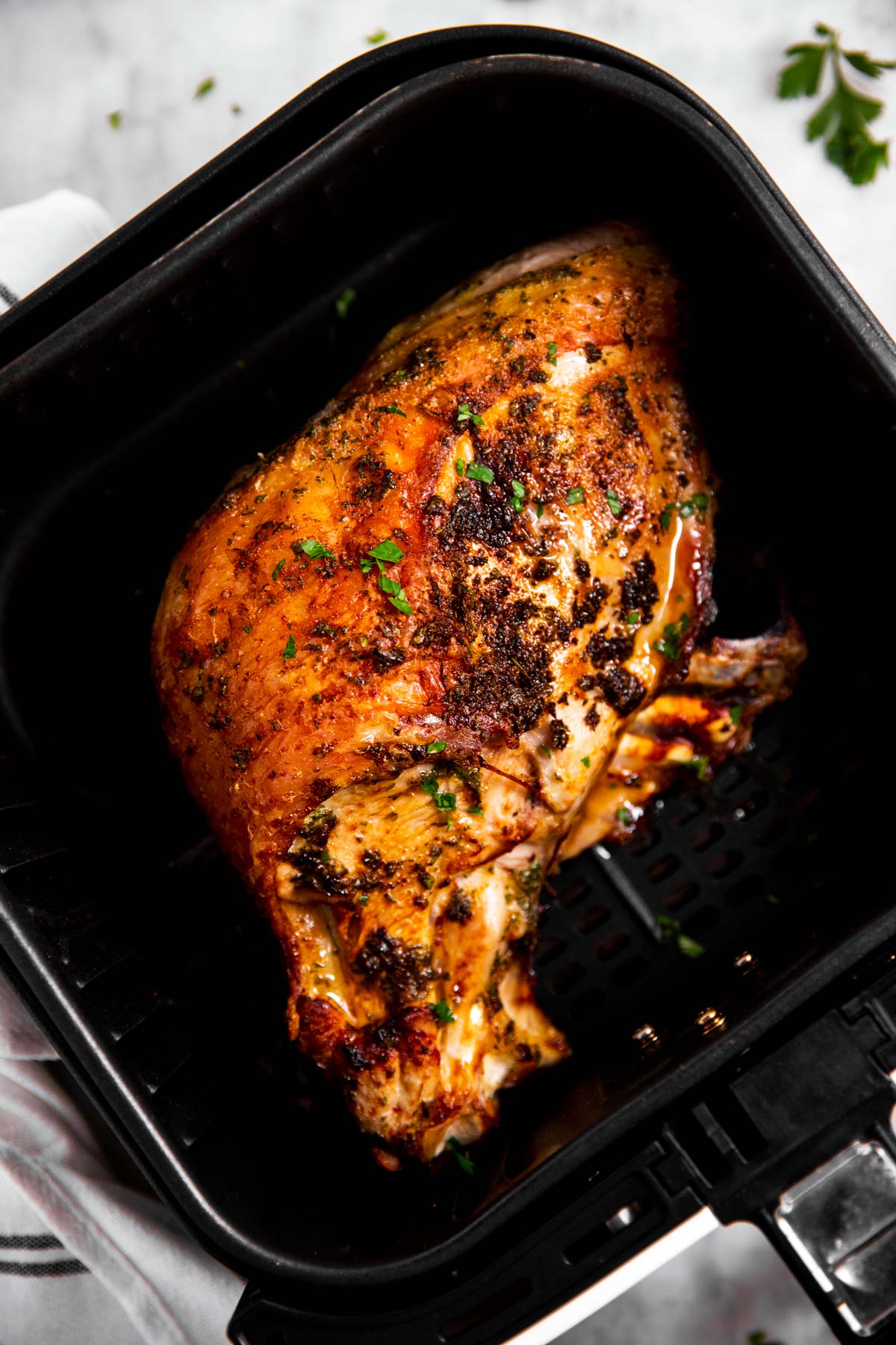 https://www.savorynothings.com/wp-content/uploads/2021/11/air-fryer-turkey-breast-recipe-image-step-4.jpg