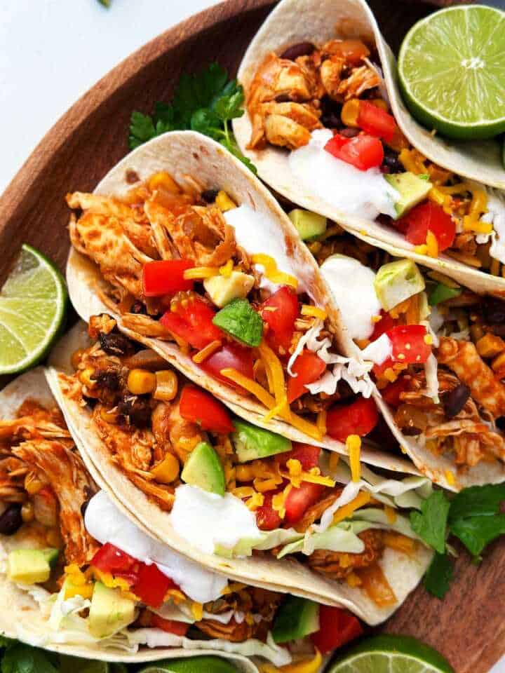 Southwestern Crockpot Chicken Tacos Recipe - Savory Nothings